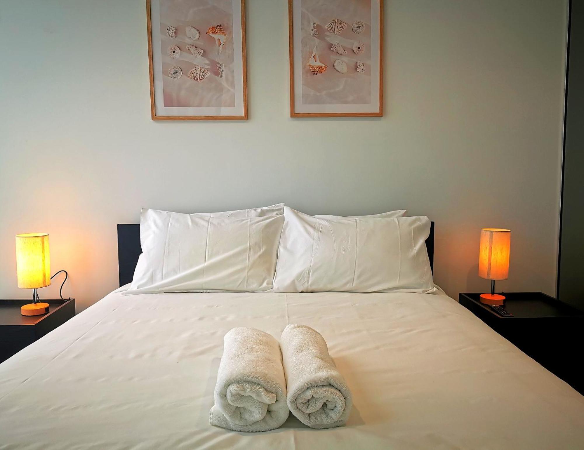 Surfers Paradise New Beachfront Apartments غولد كوست المظهر الخارجي الصورة
