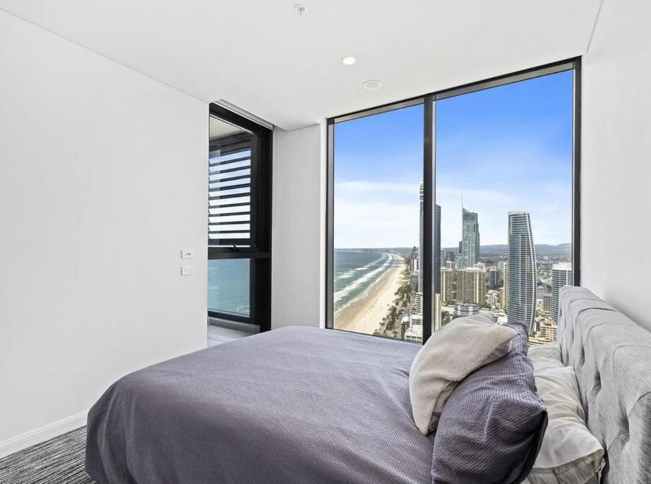 Surfers Paradise New Beachfront Apartments غولد كوست المظهر الخارجي الصورة
